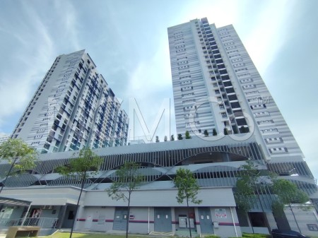 Condo for Auction