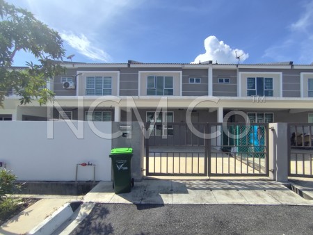 Terrace House for Auction