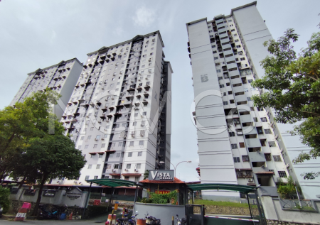 Apartment for Auction