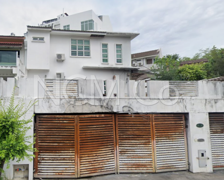 Terrace House For Auction at Taman Brown
