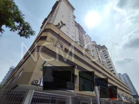Apartment For Auction at Vista Mutiara