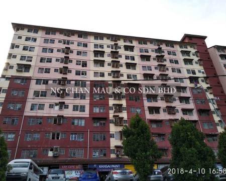 Flat For Auction at Pangsapuri Desa Lembah Permai