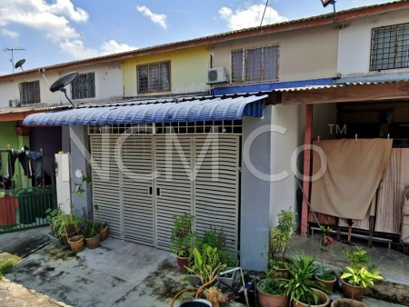 Terrace House For Auction at Seksyen 3