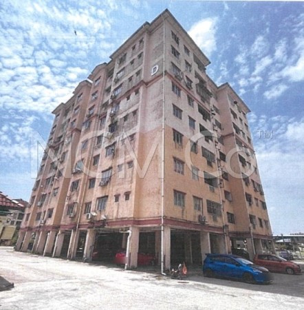 Apartment for Auction