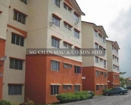 Apartment For Auction at Iris Apartment (Saujana Utama)