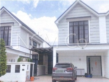 Terrace House for Auction