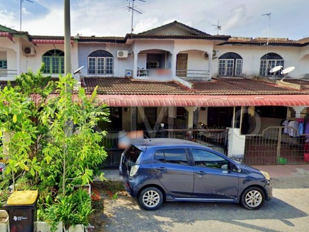 Terrace House for Auction