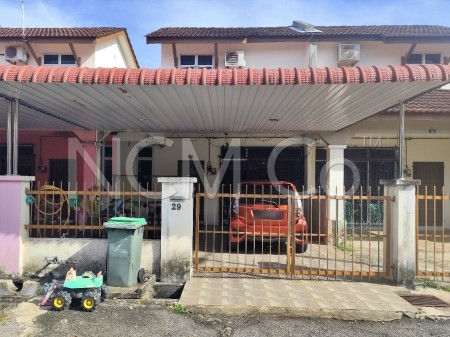 Terrace House for Auction