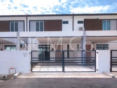 Terrace House for Auction