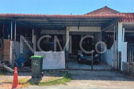 Terrace House for Auction