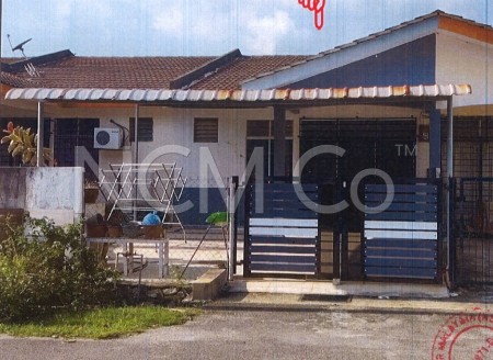 Terrace House For Auction at Taman Sendayan Indah