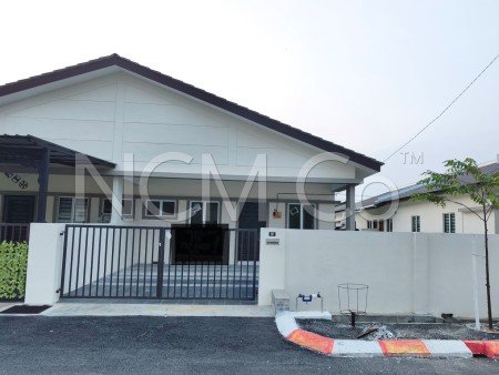 Semi D For Auction at Lagenda