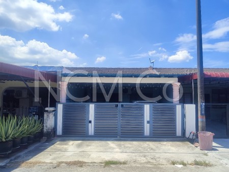 Terrace House For Auction at Taman Mewah