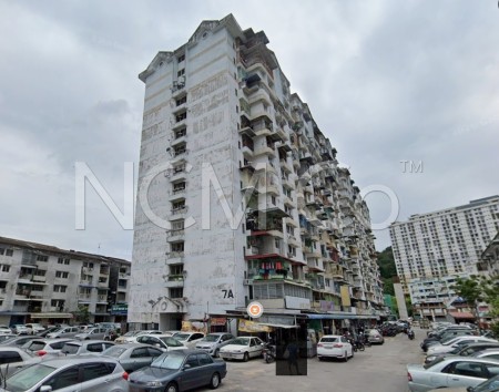 Flat For Auction at Desa Intan