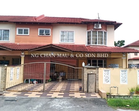 Terrace House for Auction
