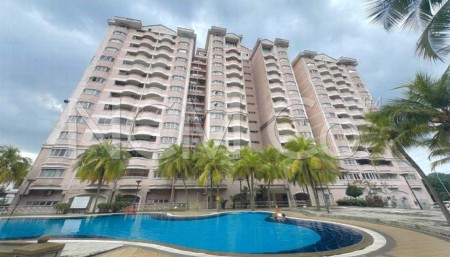 Apartment For Auction at Desa Saujana
