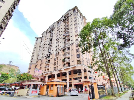 Apartment For Auction at Vista Saujana