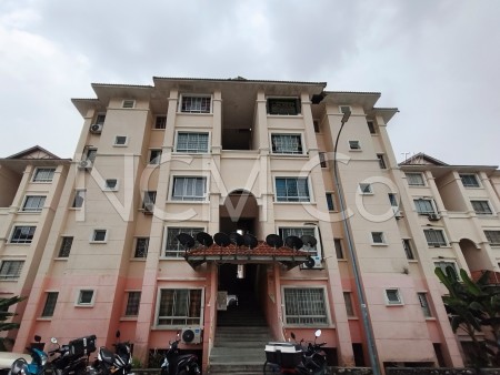 Apartment For Auction at Residensi Warnasari 3