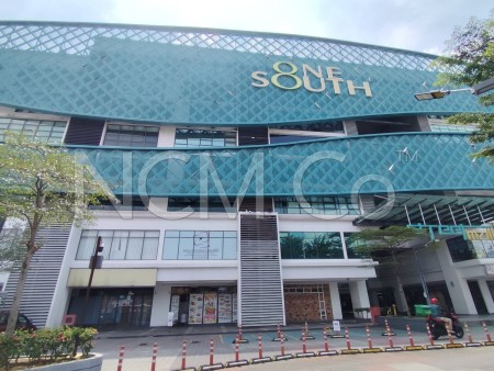 Office For Auction at One South Street Mall
