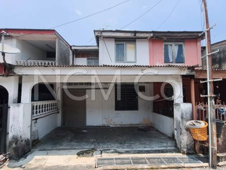 Terrace House For Auction at Taman Sembilang
