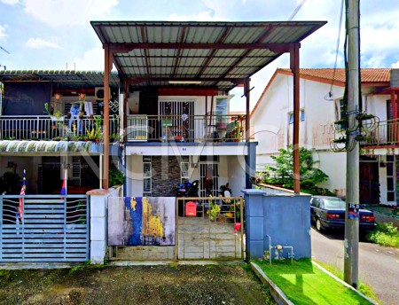 Terrace House For Auction at Taman Scientex