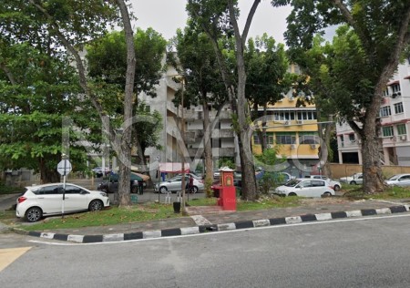 Apartment For Auction at Boundary Court
