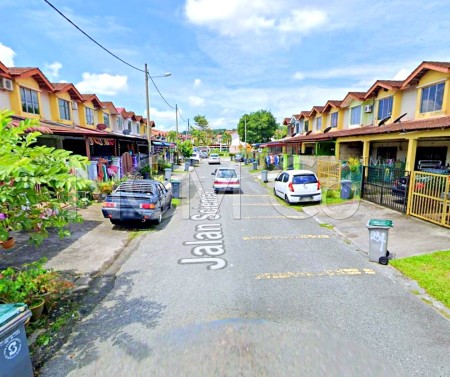 Terrace House For Auction at Taman Scientex