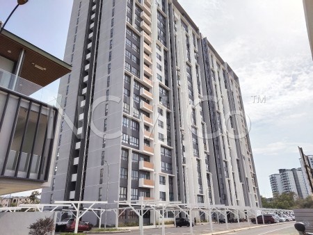 Apartment For Auction at Alam Pesona