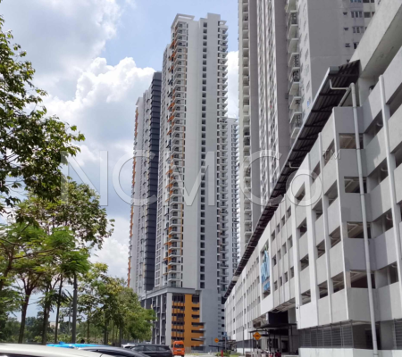 Apartment For Auction at ParkHill Residence