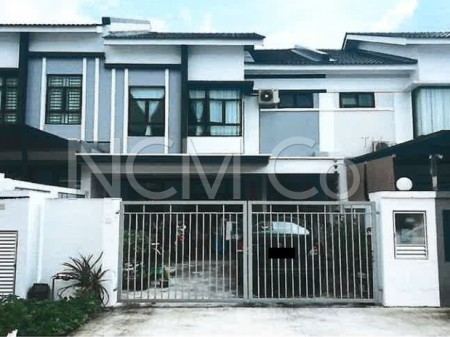 Terrace House For Auction at Austin Duta