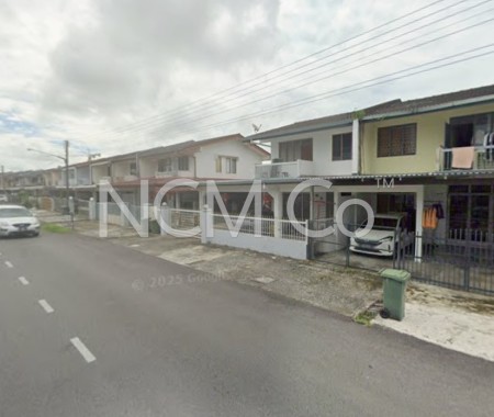 Terrace House For Auction at Taman Satria Jaya