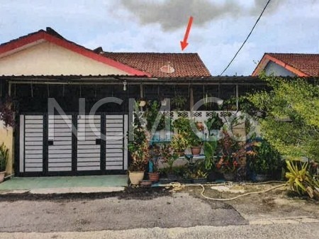 Terrace House For Auction at Taman Puteri Indah