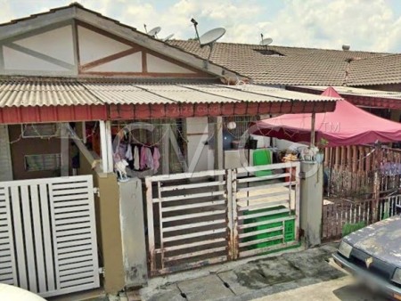 Terrace House For Auction at Taman Sentosa