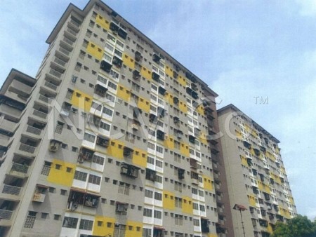 Flat For Auction at Perumahan Pantai Permai