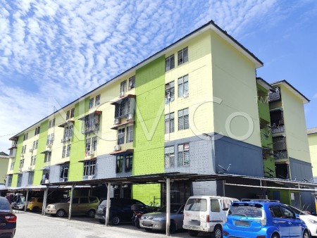 Apartment For Auction at Julia Apartment