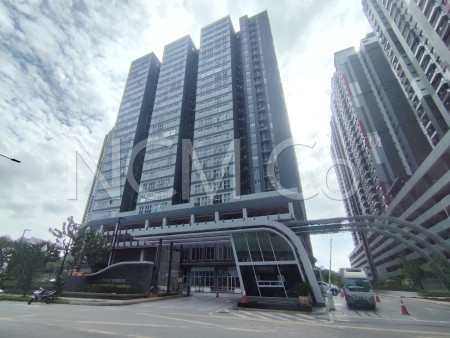 SOHO For Auction at Canopy Hills