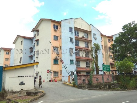Apartment For Auction at Pangsapuri Miro