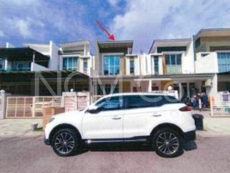 Terrace House For Auction at Imperial Jade