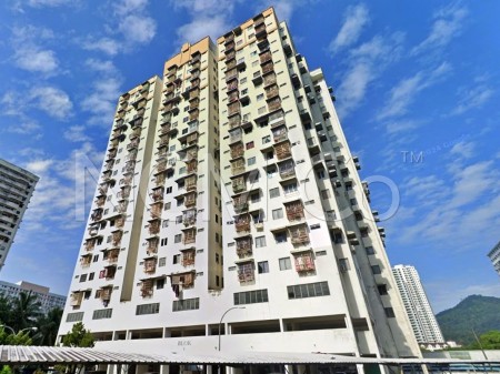 Flat For Auction at Desa Indah