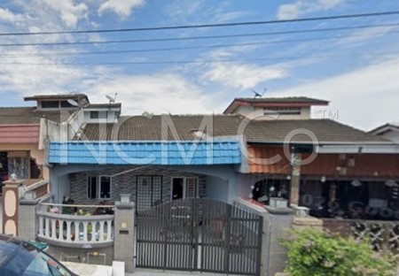 Terrace House For Auction at Taman Nesa