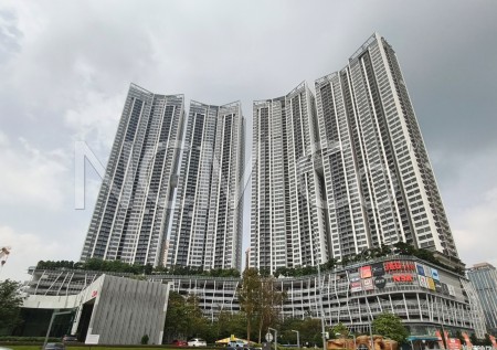Serviced Residence For Auction at The Era