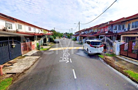 Terrace House For Auction at Taman Jaya