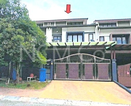 Terrace House For Auction at Denai Alam