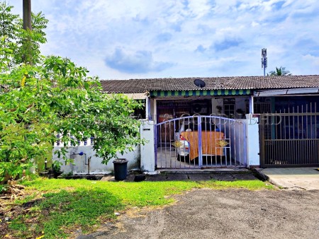 Terrace House For Auction at Taman Sentosa