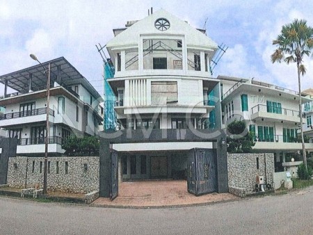 Semi D For Auction at Taman Semambu
