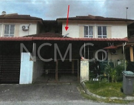 Terrace House For Auction at Taman Nusantara