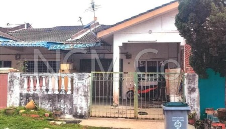 Terrace House For Auction at Taman Merdeka Jaya