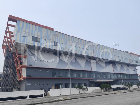 Retail Space For Auction at One Kesas