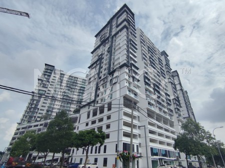 Apartment For Auction at The Maple Residences