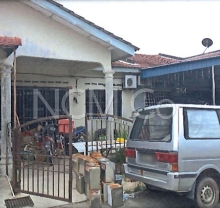 Terrace House For Auction at Taman Kerayong Makmur